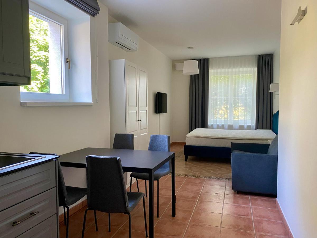 Dvi Nidos Hotell Exteriör bild