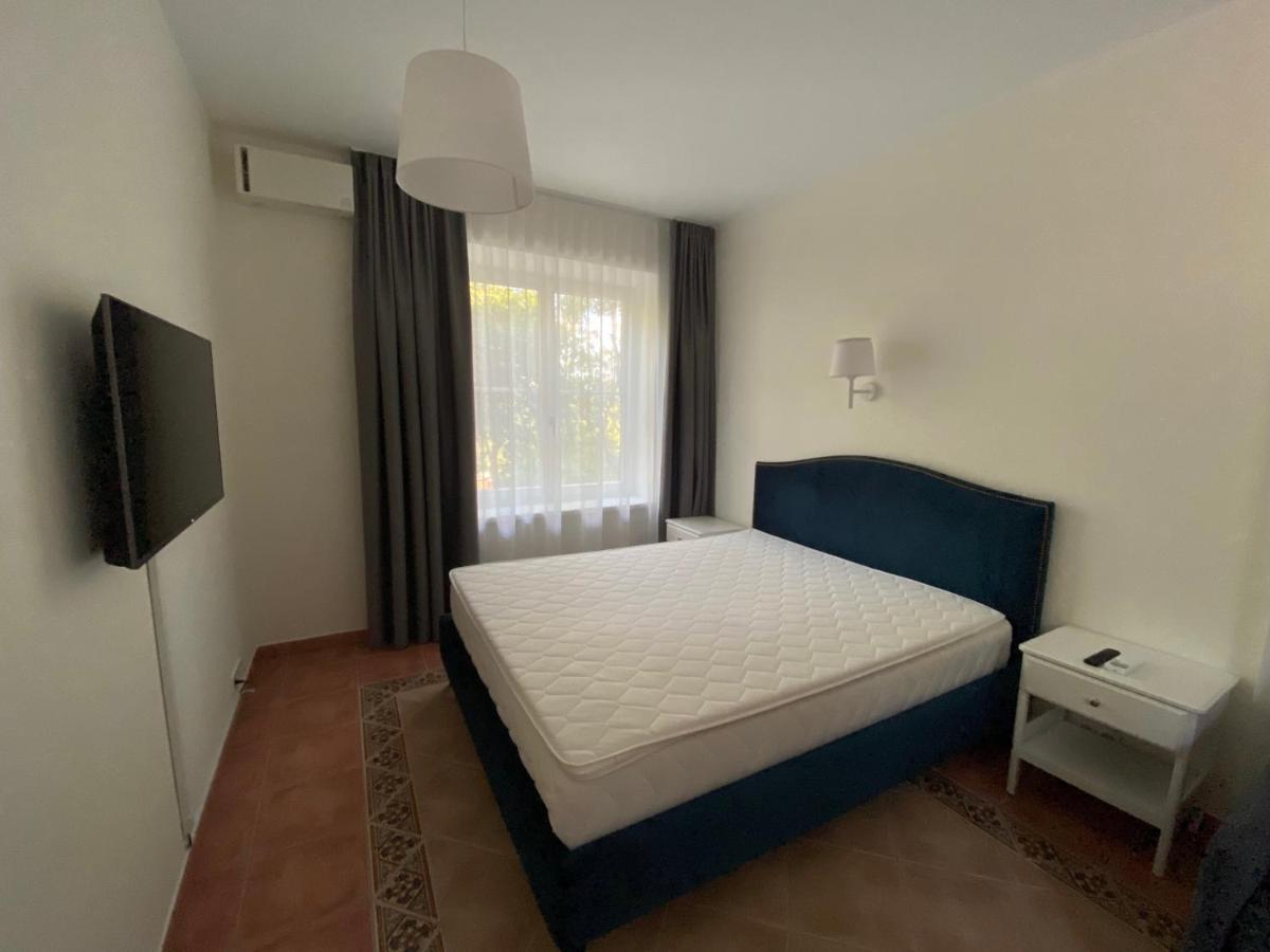 Dvi Nidos Hotell Exteriör bild